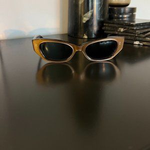 Gucci Sunglasses (Gold)